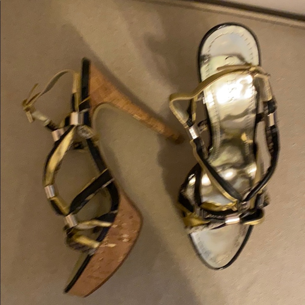 Guess heels